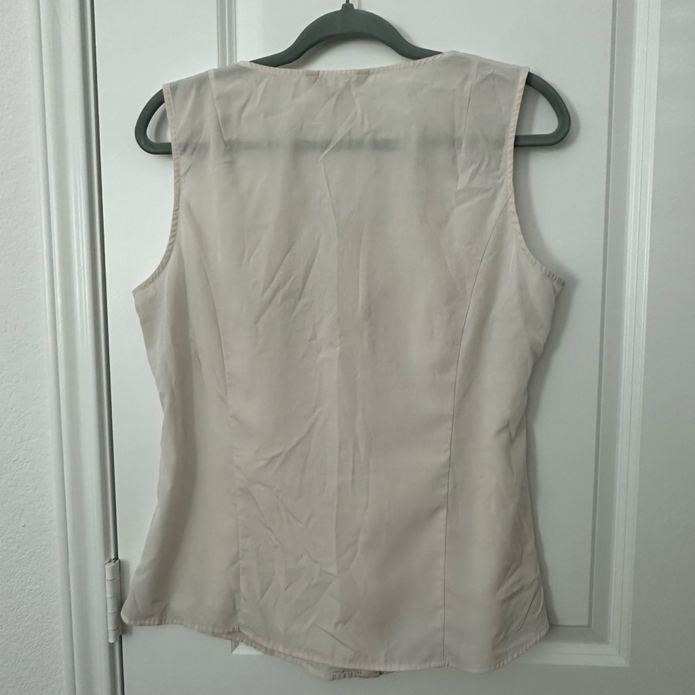 Banana Republic Sleeveless Ruffle Button Down Blouse - Picture 4 of 4